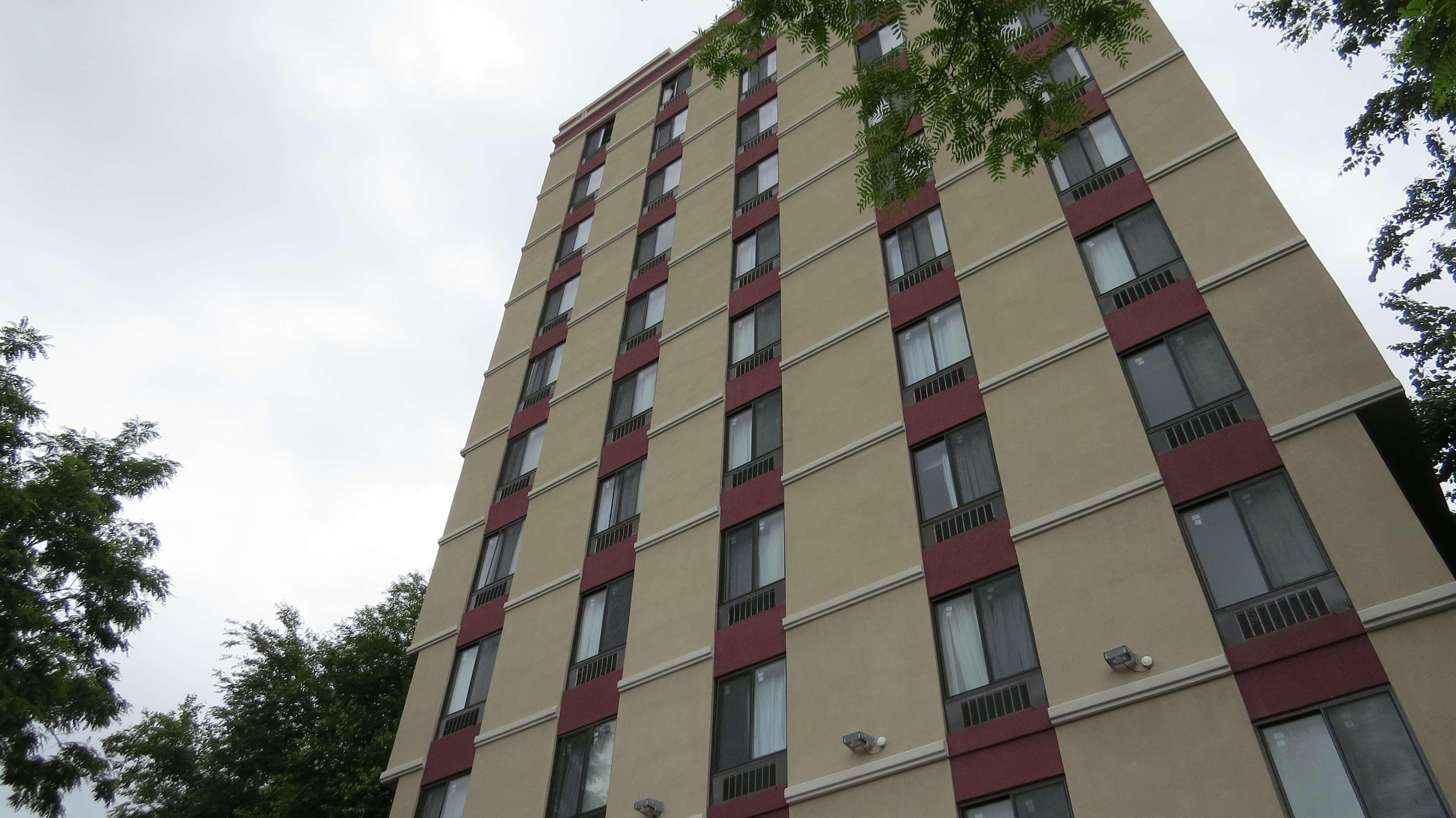 Best Western Plus Stadium Inn New York Ngoại thất bức ảnh